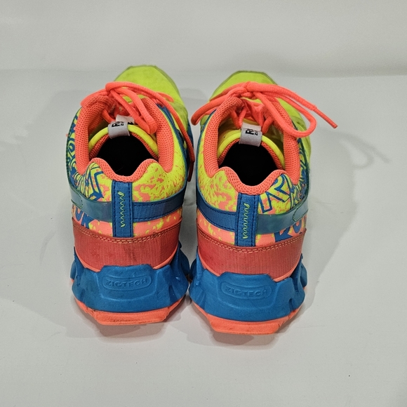 Reebok ZIGTECH Highlighter Lime Blue and Pink Sneakers V60564 Size 9 - Picture 2 of 7